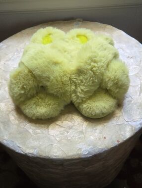 Cat & Jack Plush Fuzzy Slide Slippers in Lemon Yellow